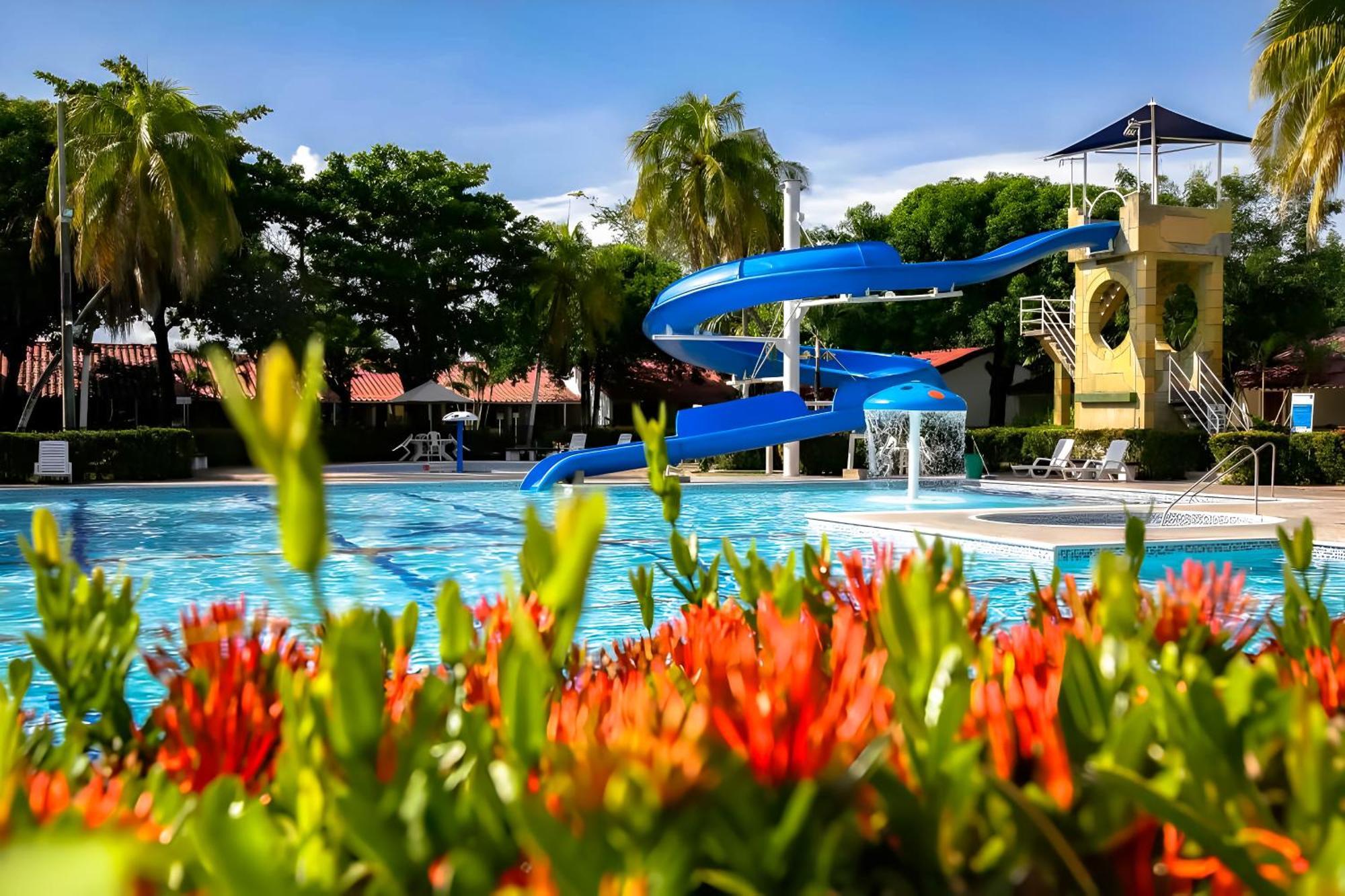 Puentes Comfacundi 3* Girardot